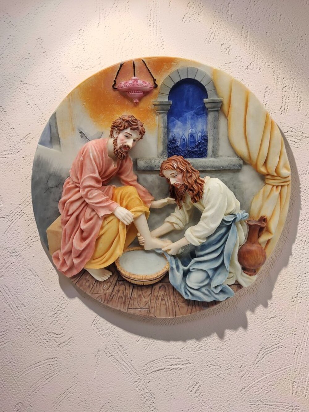 vintage 1980s resin jesus washing peters feet round table top decor